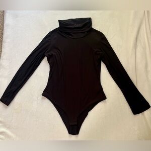NWOT Pink Lily Black Ribbed Turtleneck Body Suit 2XL